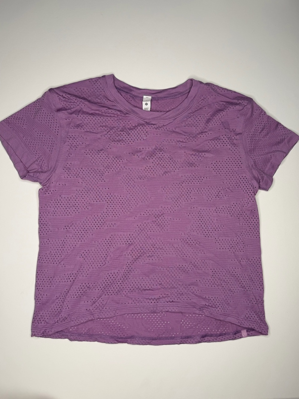 Lululemon Short Sleeve Mesh Breathable Purple Geo